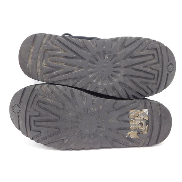 UGG Neumel Iconic Heritage Chukka Suede Boot Shoes | Black | Lace Up | EUC | 11 - Picture 10 of 13